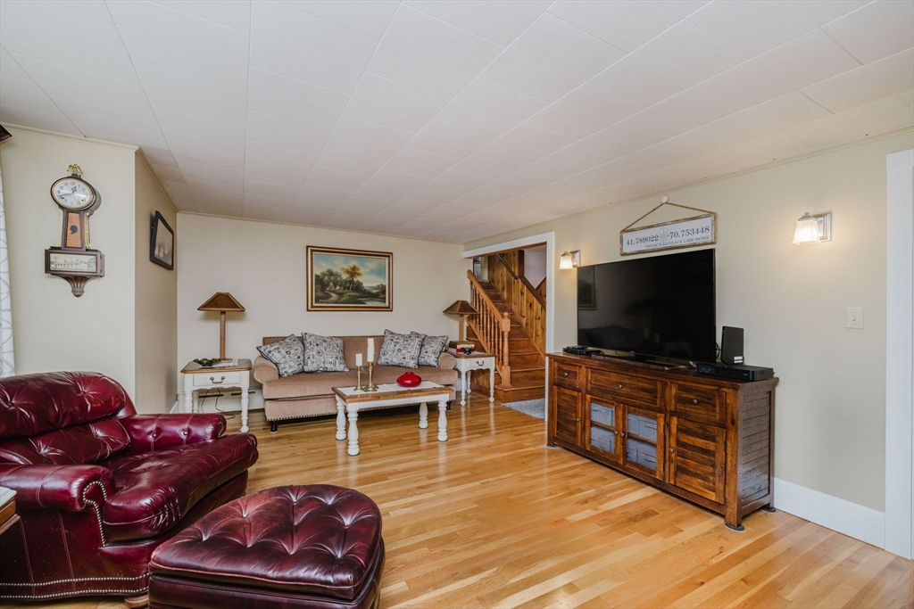 20 Gault Road Wareham, MA 02576 - Photo 11 of 43
