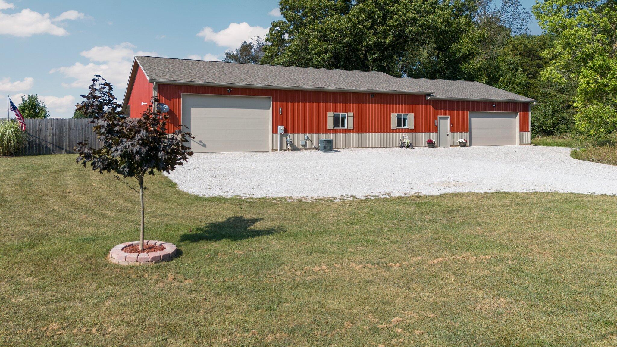 9528 Lee Road Jackson, MI 49201 - Photo 2 of 64 Welcome Home