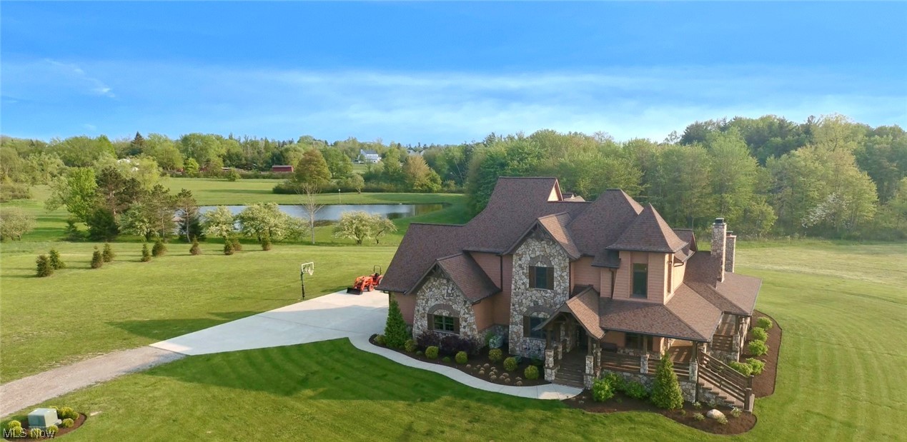 8980 Brakeman Road Chardon, OH 44024 - Photo 2 of 35