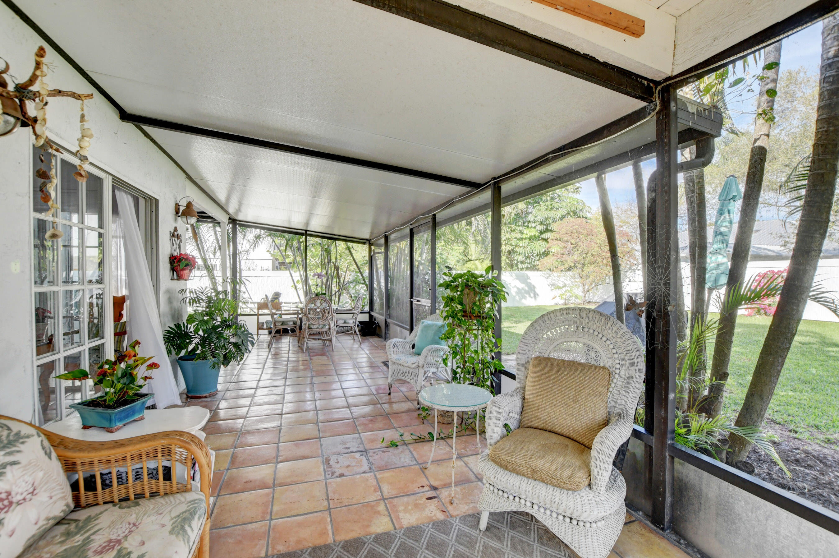2560 Bessie Street Delray Beach, FL 33444 - Photo 39 of 62 EBF_7470And4more