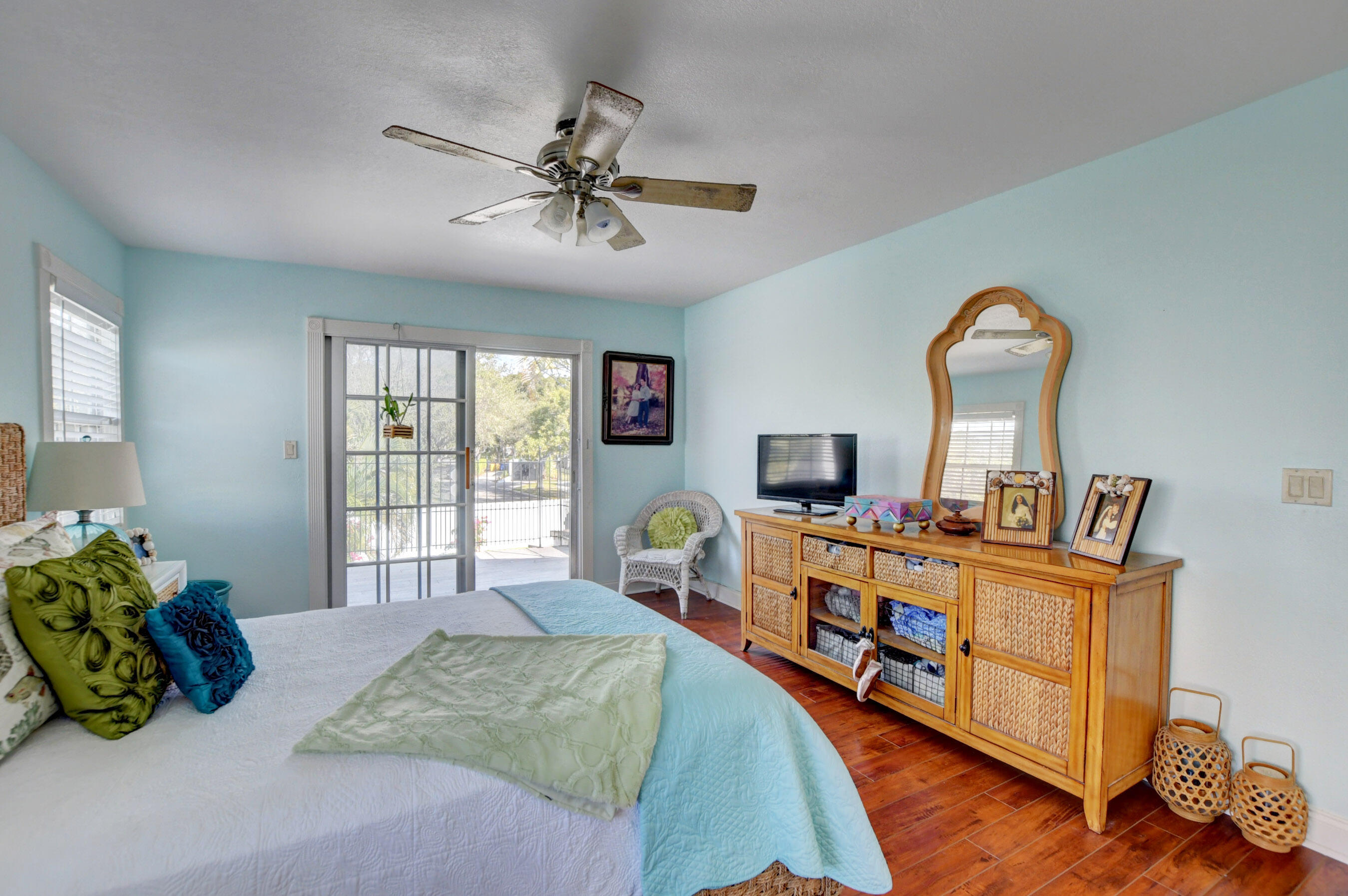 2560 Bessie Street Delray Beach, FL 33444 - Photo 50 of 62 EBF_7525And4more