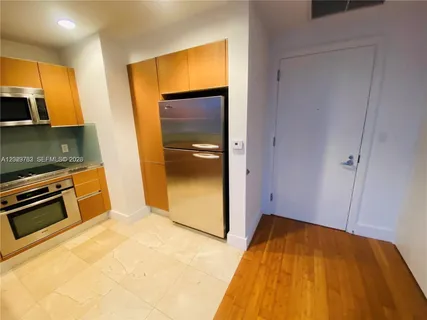 $395,000 | 1060 Brickell Avenue, Unit 3109, Miami, FL 33131