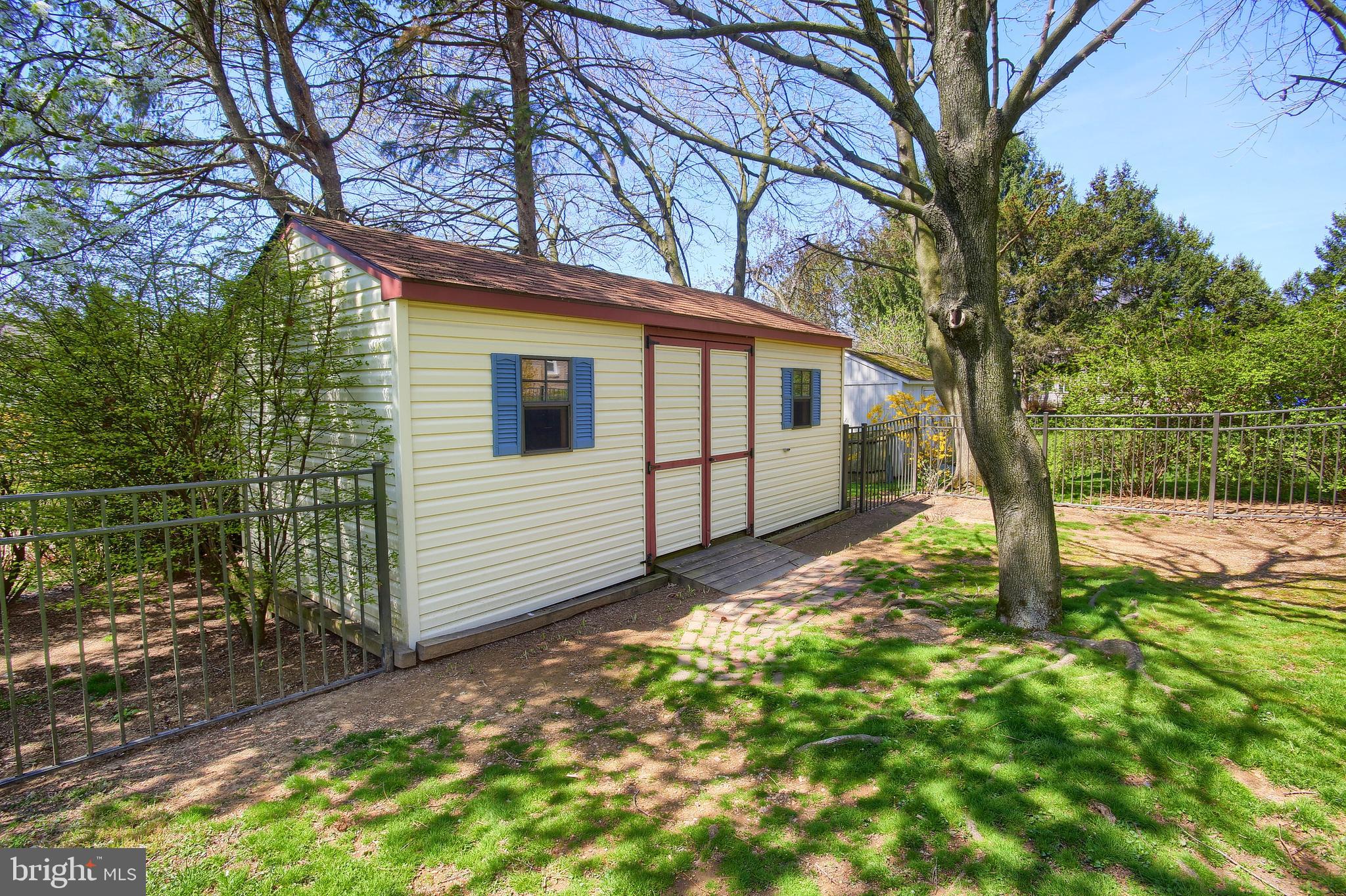 6175 Bell Road Harrisburg, PA 17111 - Photo 44 of 45 Shed