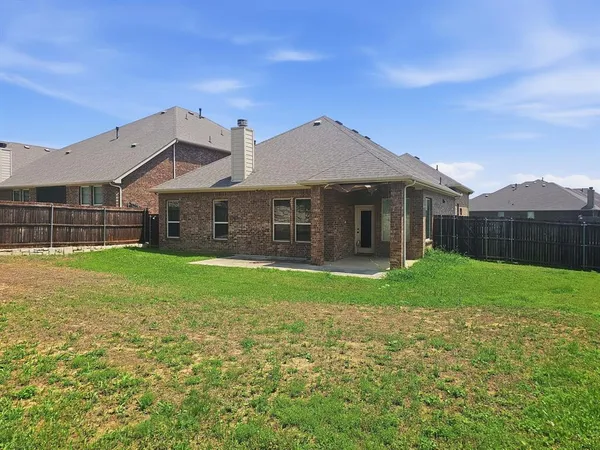 $2,900 | 3401 Rosewood Lane, Sachse, TX 75048