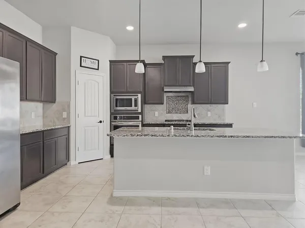 $2,900 | 3401 Rosewood Lane, Sachse, TX 75048