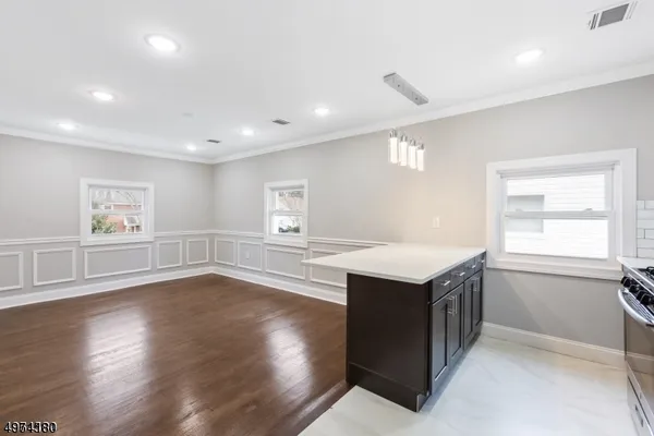 $2,400 | 119 Roosevelt Avenue, Unit B, Cranford, NJ 07016