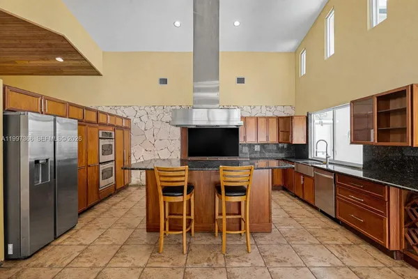$2,450,000 | 7990 Southwest 76th Avenue, Miami, FL 33143