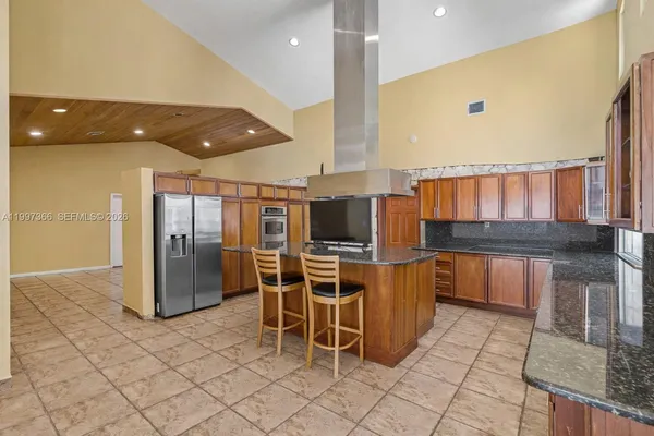 $2,450,000 | 7990 Southwest 76th Avenue, Miami, FL 33143
