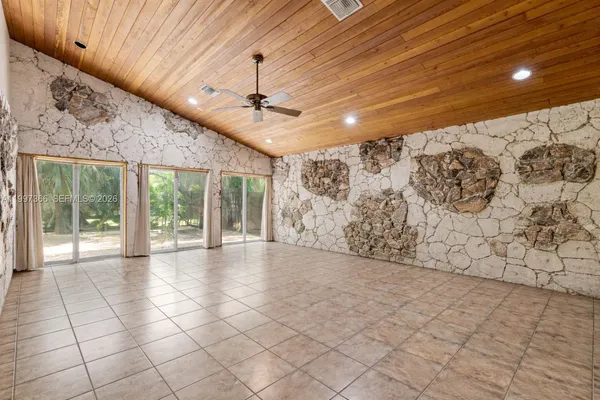 $2,450,000 | 7990 Southwest 76th Avenue, Miami, FL 33143