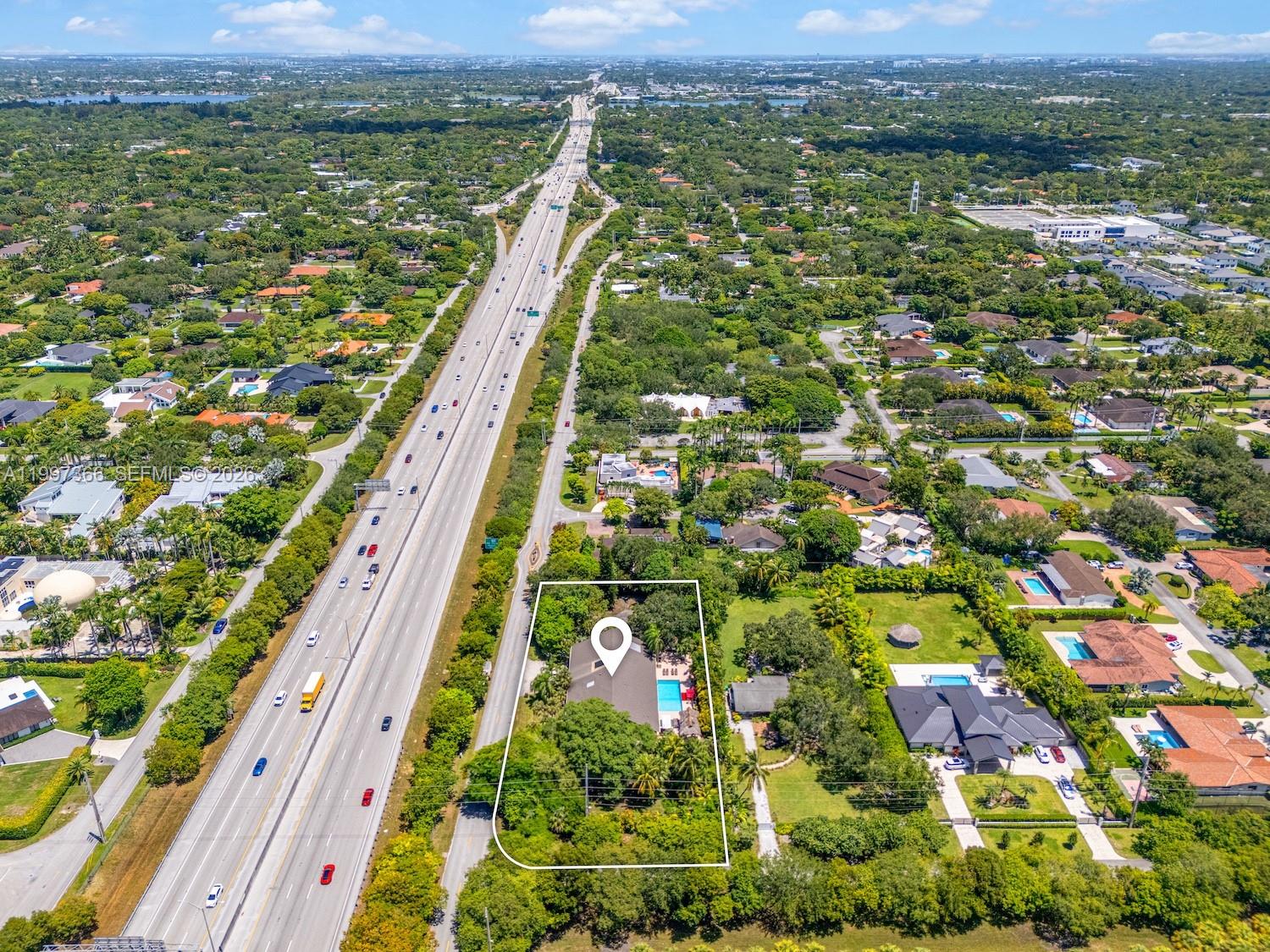 7990 Southwest 76th Avenue Miami, FL 33143 - Photo 4 of 18
