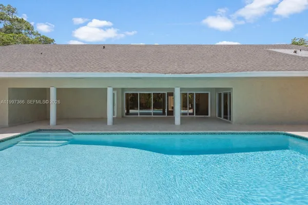 $2,450,000 | 7990 Southwest 76th Avenue, Miami, FL 33143