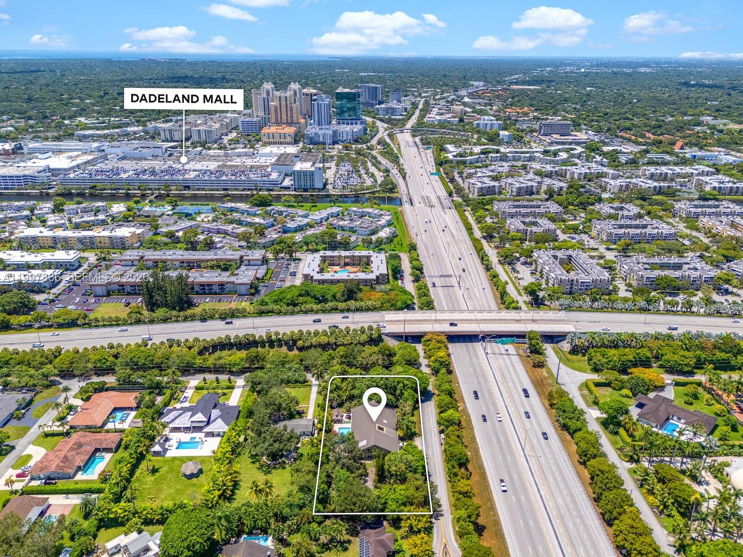 7990 Southwest 76th Avenue Miami, FL 33143 - Photo 7 of 18