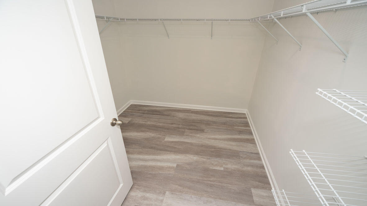 1142 Wading Point Boulevard Huger, SC 29450 - Photo 9 of 48 Cali Interiors 4 (31)