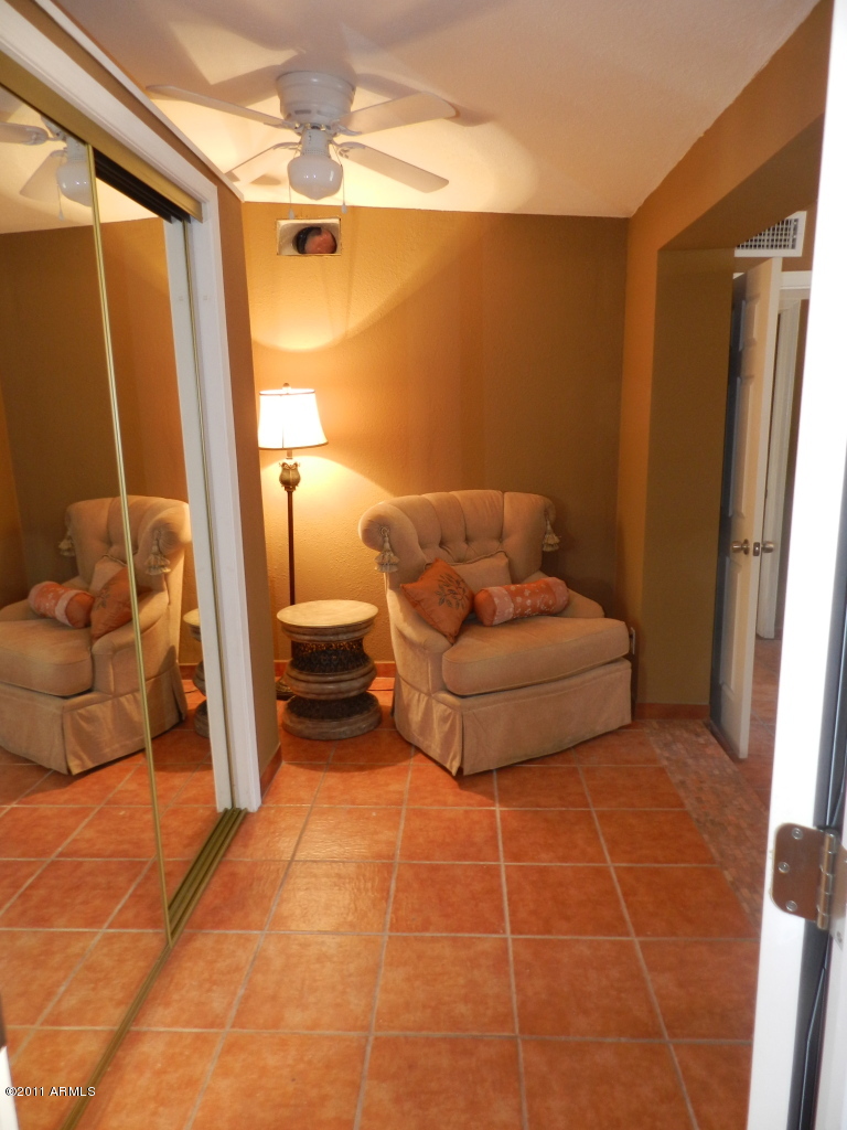 3033 East Osborn Road Phoenix, AZ 85016 - Photo 6 of 12 Master Sitting Area