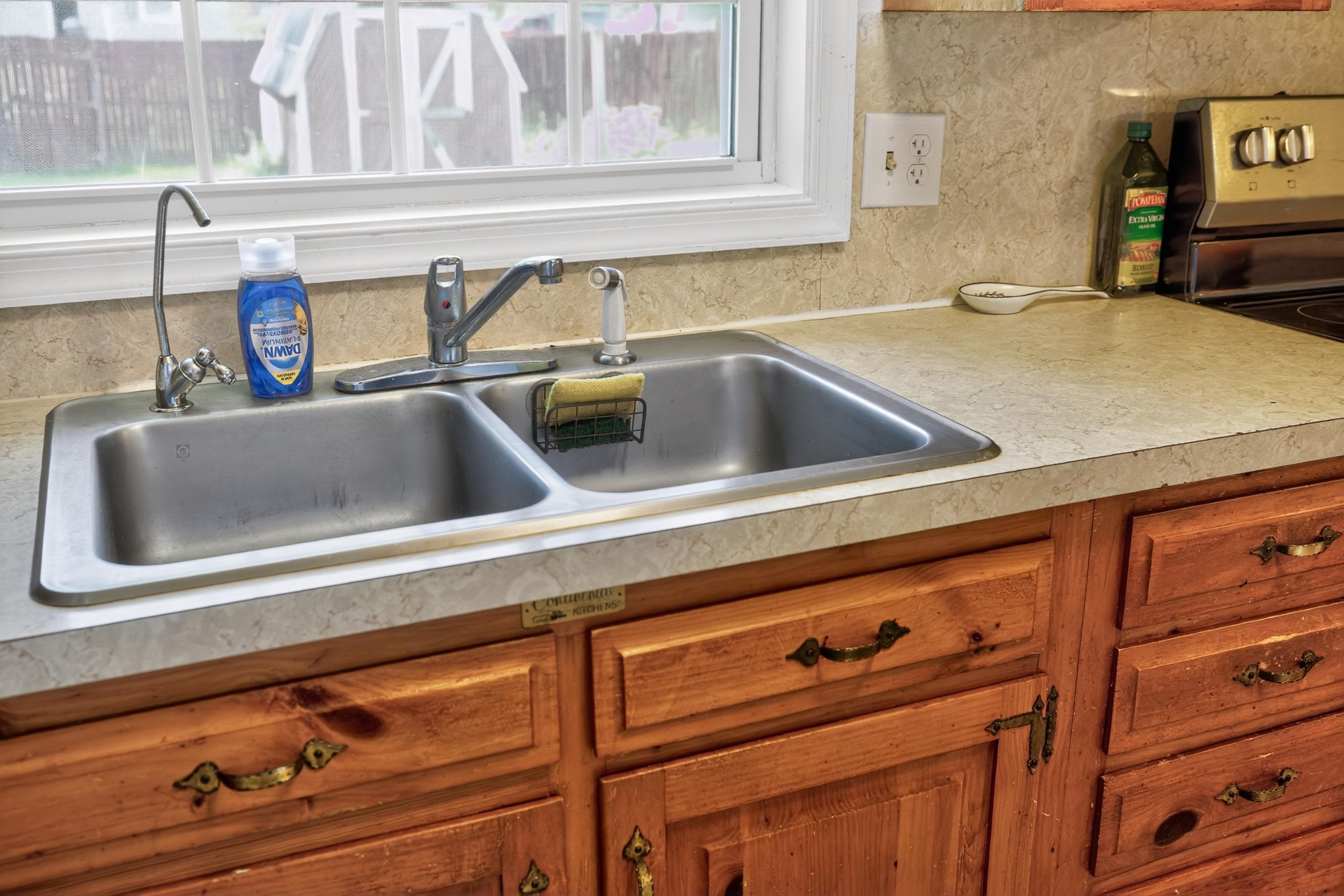 409 13th Street Grottoes, VA 24441 - Photo 12 of 61