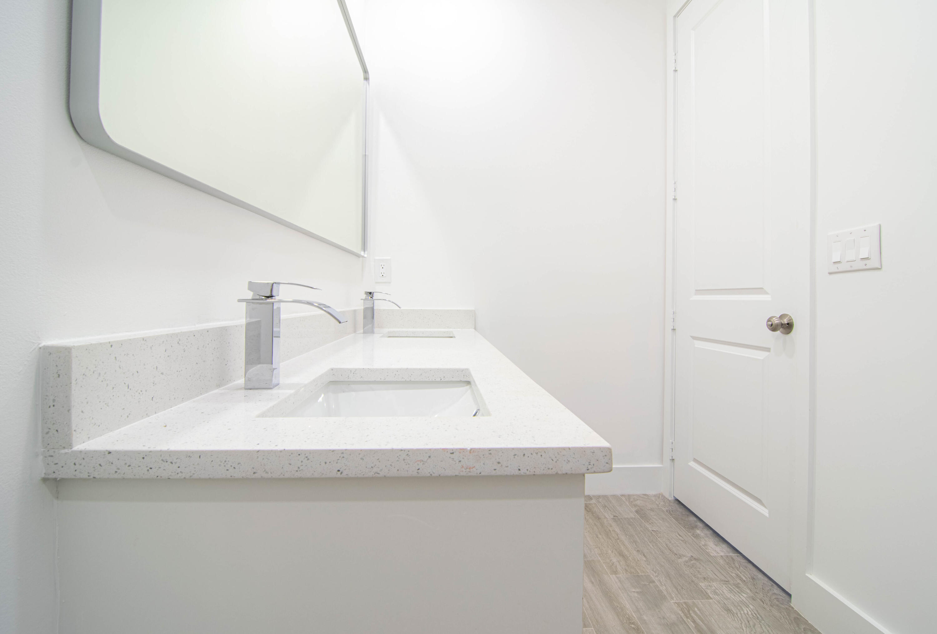 8126 Thruso Road Port Charlotte, FL 33981 - Photo 20 of 32 Master bathroom
