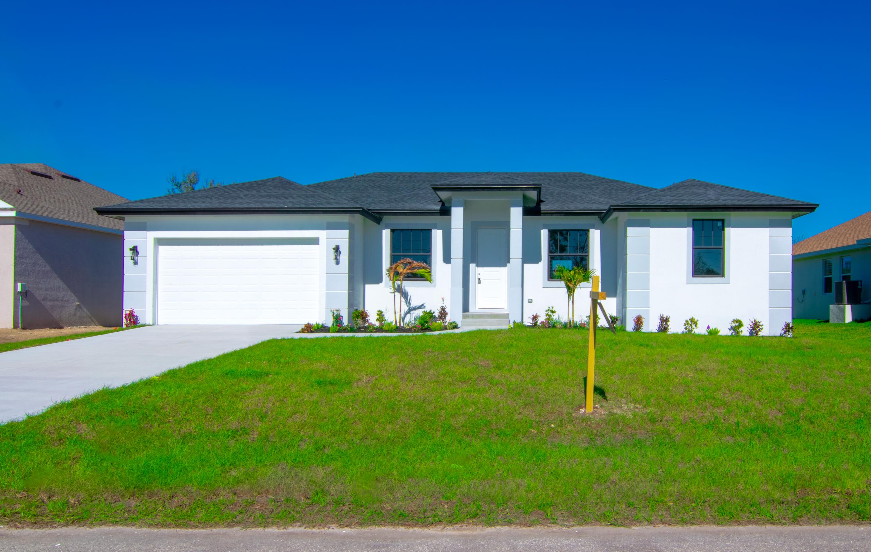 8126 Thruso Road Port Charlotte, FL 33981 - Photo 4 of 32 Imagen_23 (1)