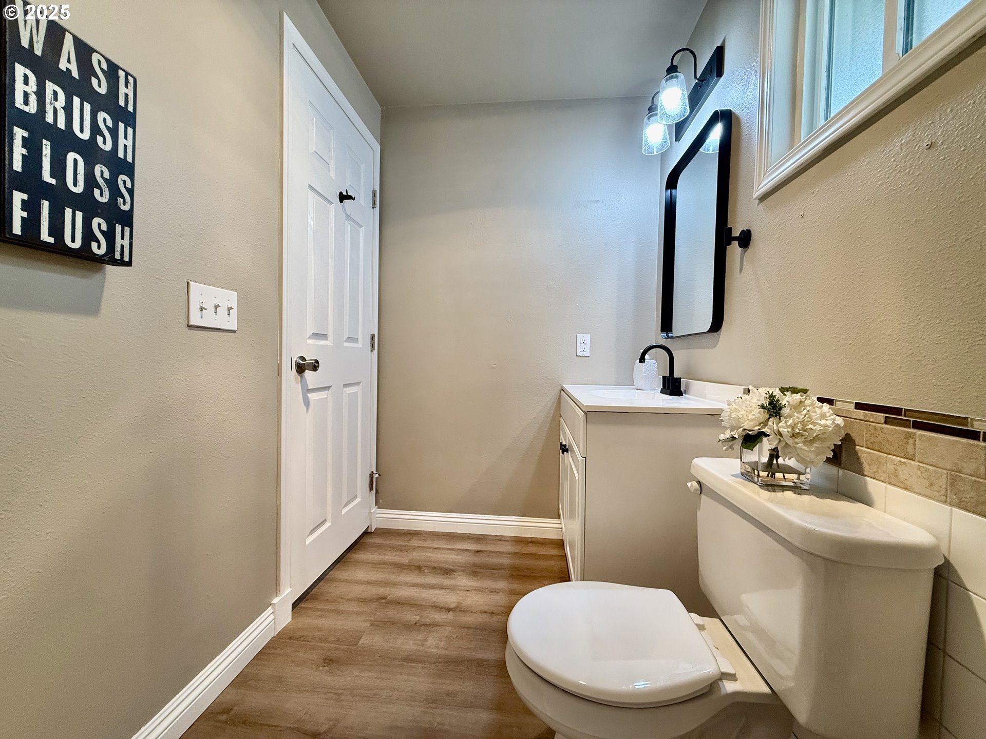 460 2nd Avenue Coos Bay, OR 97420 - Photo 26 of 41