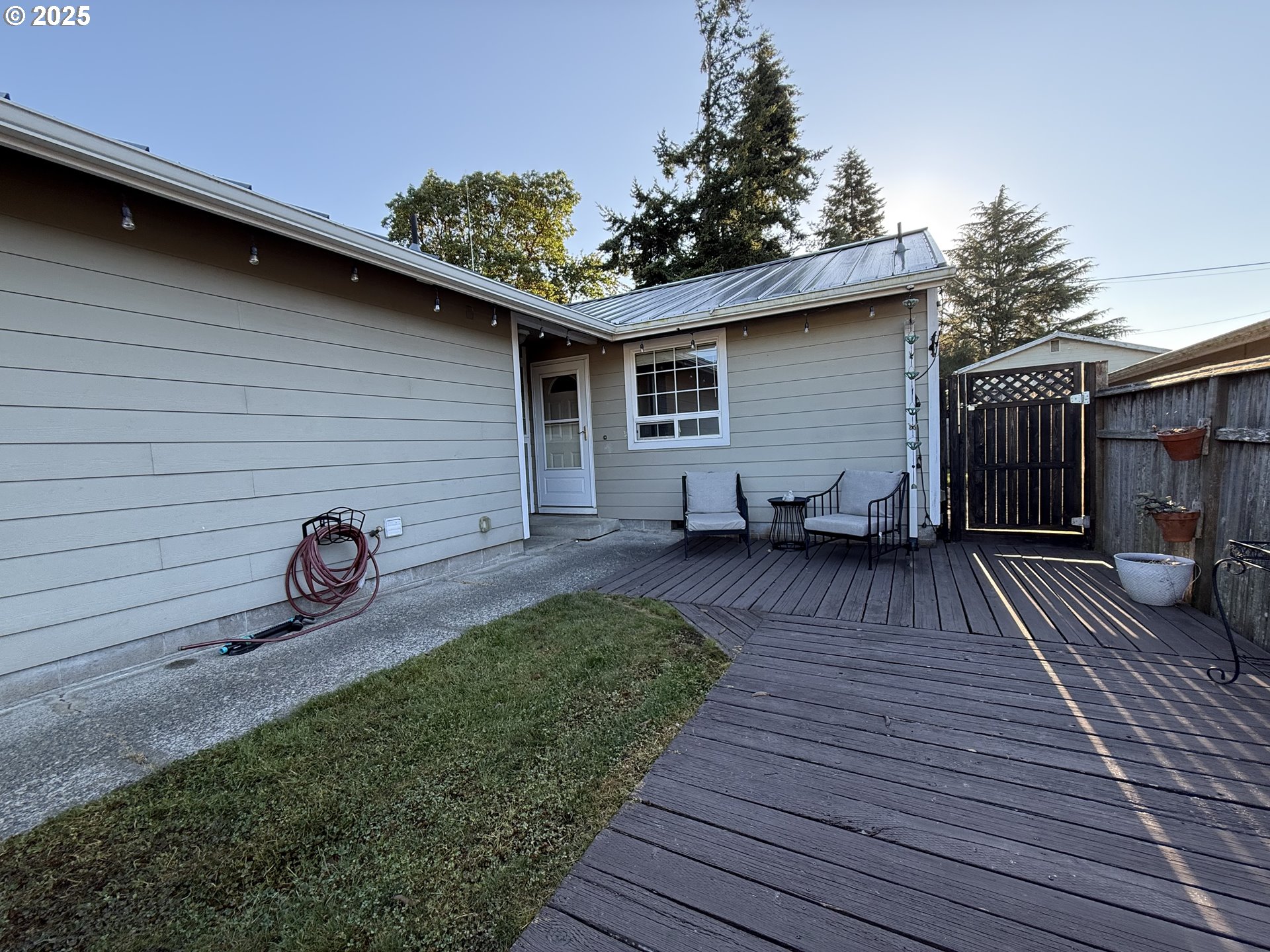 460 2nd Avenue Coos Bay, OR 97420 - Photo 29 of 41