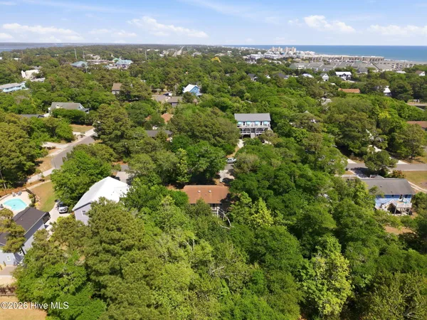 $749,000 | 137 Doe Drive, Emerald Isle, NC 28594