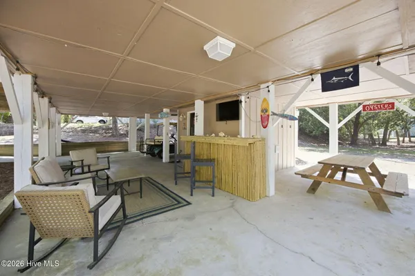 $749,000 | 137 Doe Drive, Emerald Isle, NC 28594