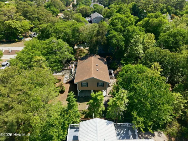 $749,000 | 137 Doe Drive, Emerald Isle, NC 28594