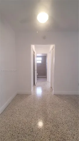 $1,950 | 34 East 21st Street, Unit 21, Hialeah, FL 33010