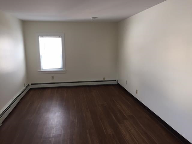 8 Railroad Avenue, Unit 2 Derry, NH 03038 - Photo 11 of 30
