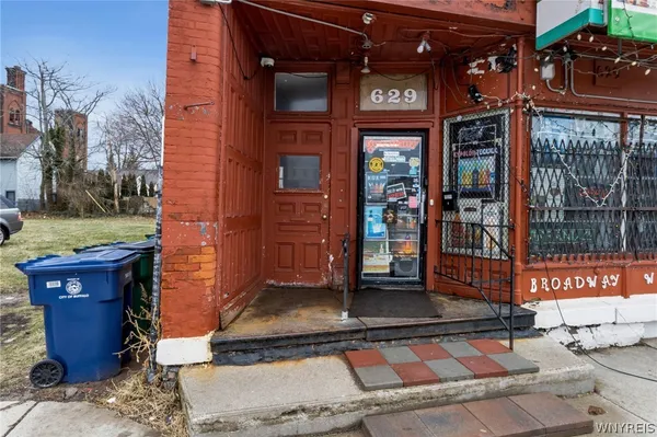 $850 | 629 Broadway, Buffalo, NY 14212