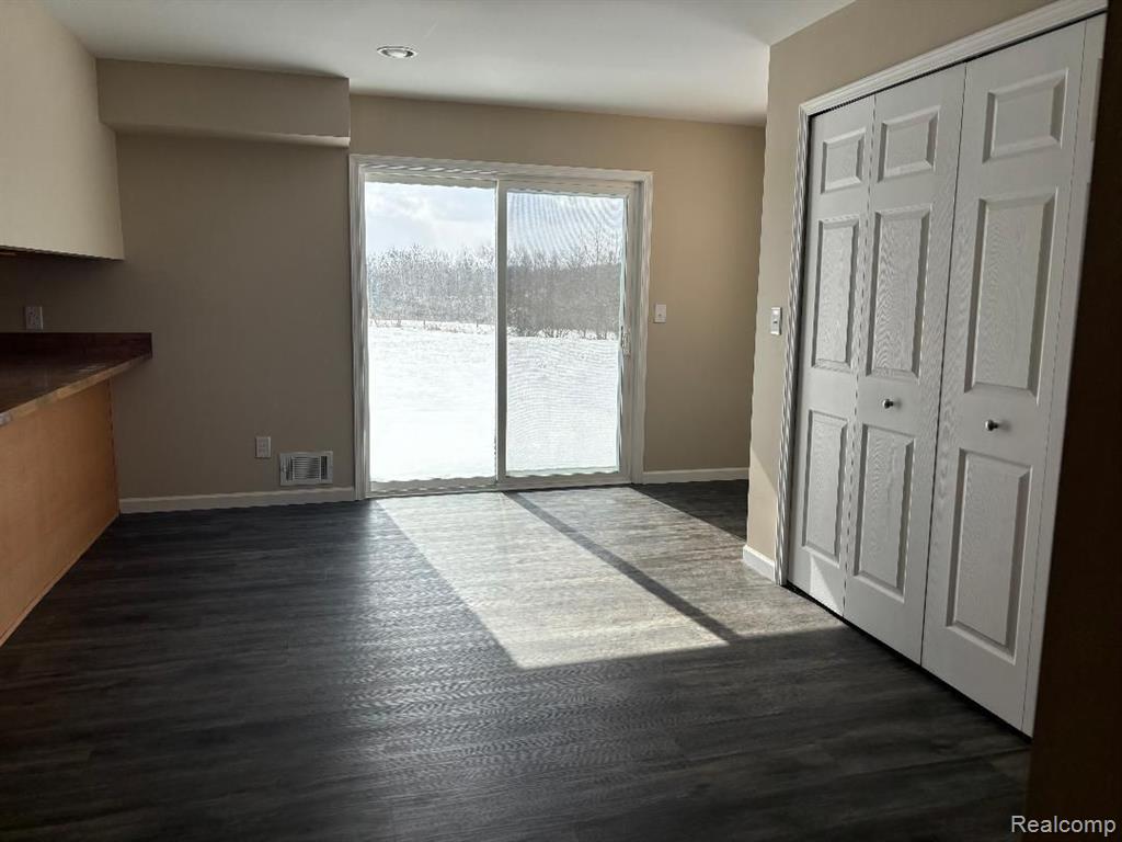 10093 Shepherd Road Onsted, MI 49265 - Photo 5 of 29 Gallery Image 5