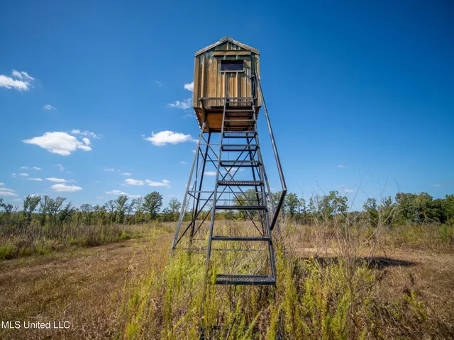 $1,600,000 | 2295 Attala Road 3115, West, MS 39192