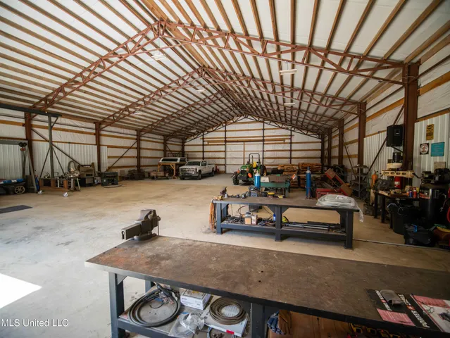 $1,600,000 | 2295 Attala Road 3115, West, MS 39192