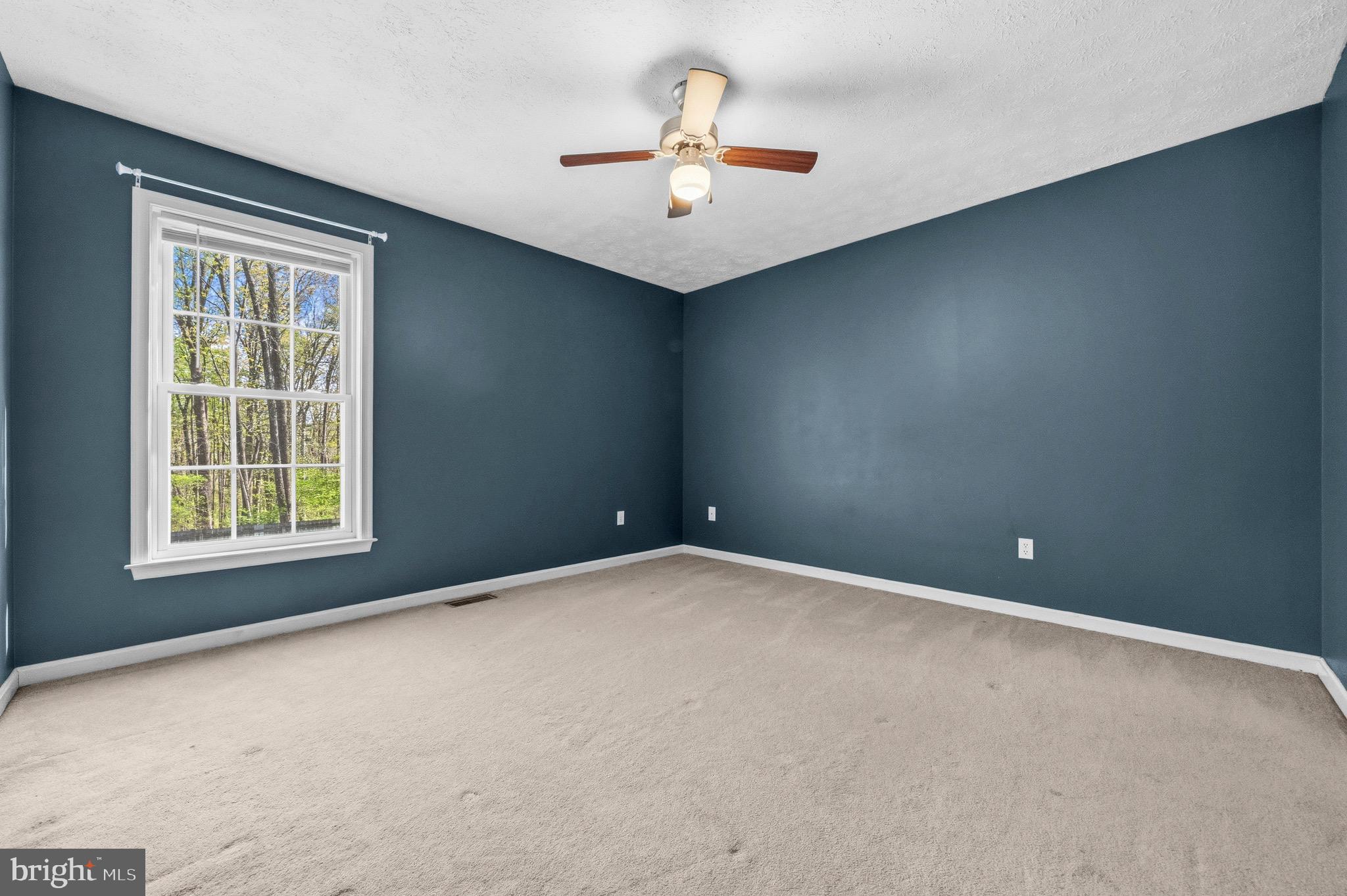 2616 Ruffin Drive Fredericksburg, VA 22408 - Photo 18 of 36 an empty room with a window