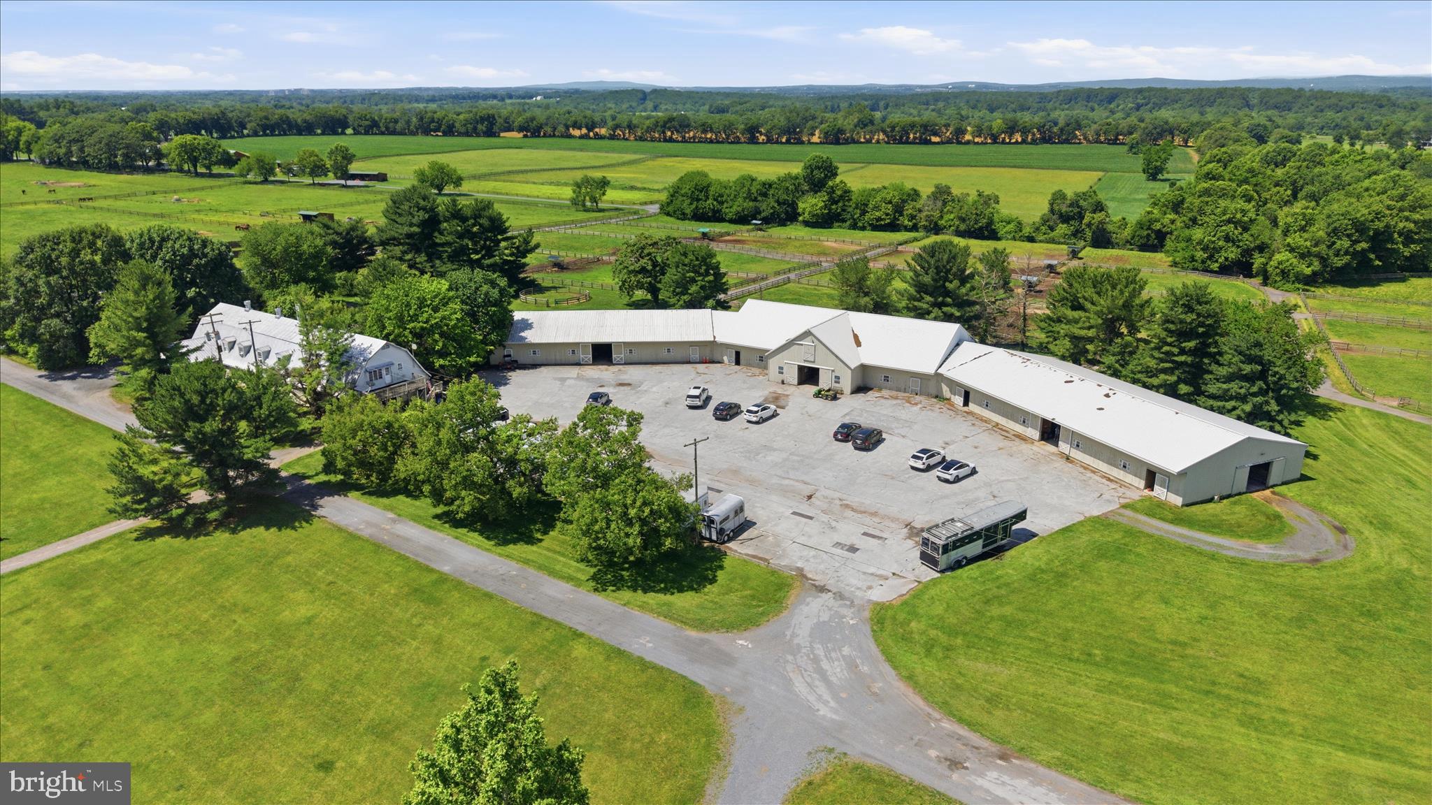 20800 Whites Ferry Road Poolesville, MD 20837 - Photo 2 of 94 Aerial