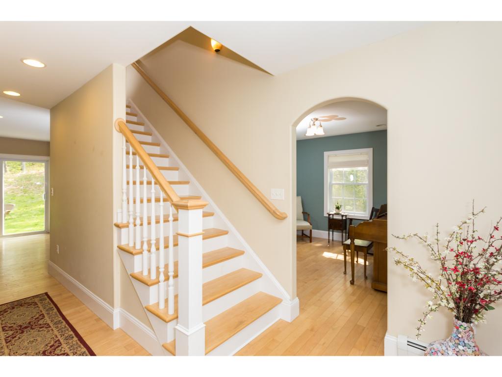 22 Peaslee Road Rochester, NH 03867 - Photo 17 of 35
