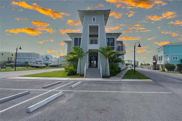 $3,995 | 94825 Overseas, Unit 178 178, Key Largo, FL 33037