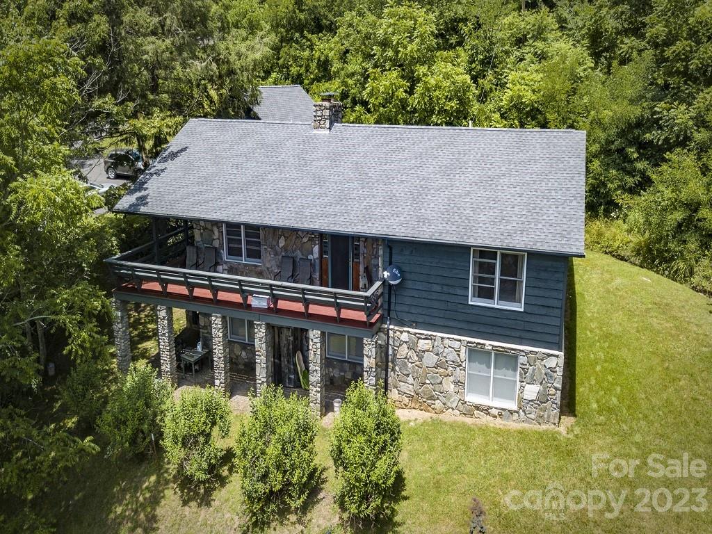 564 McCracken Farm Road Clyde, NC 28721 - Photo 1 of 43