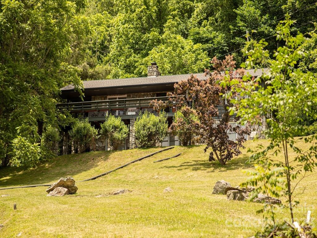 564 McCracken Farm Road Clyde, NC 28721 - Photo 40 of 43