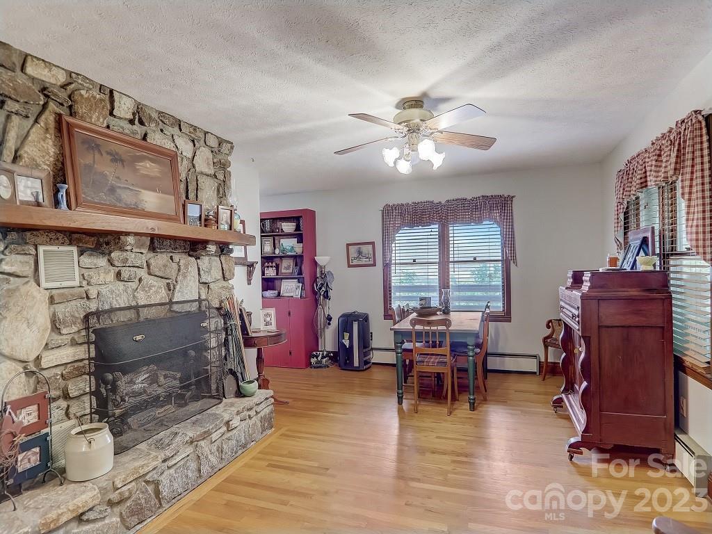 564 McCracken Farm Road Clyde, NC 28721 - Photo 9 of 43