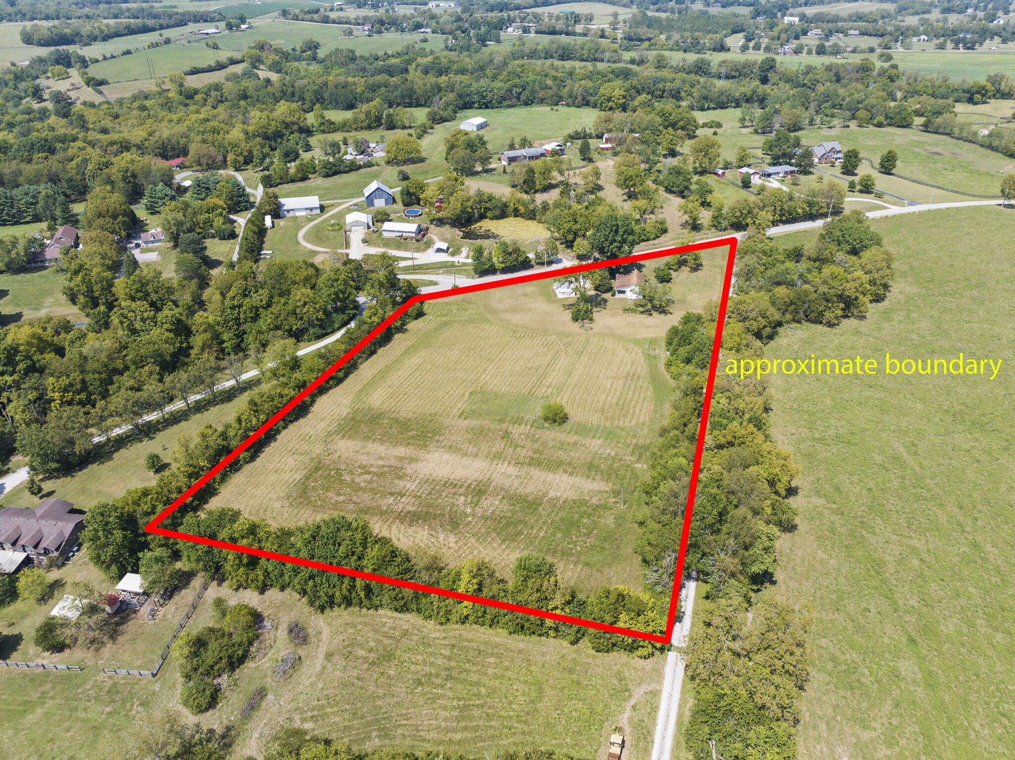 870 Shryocks Ferry Road Versailles, KY 40383 - Photo 2 of 29 7-web-or-mls-DJI_20240828144534_0890_D