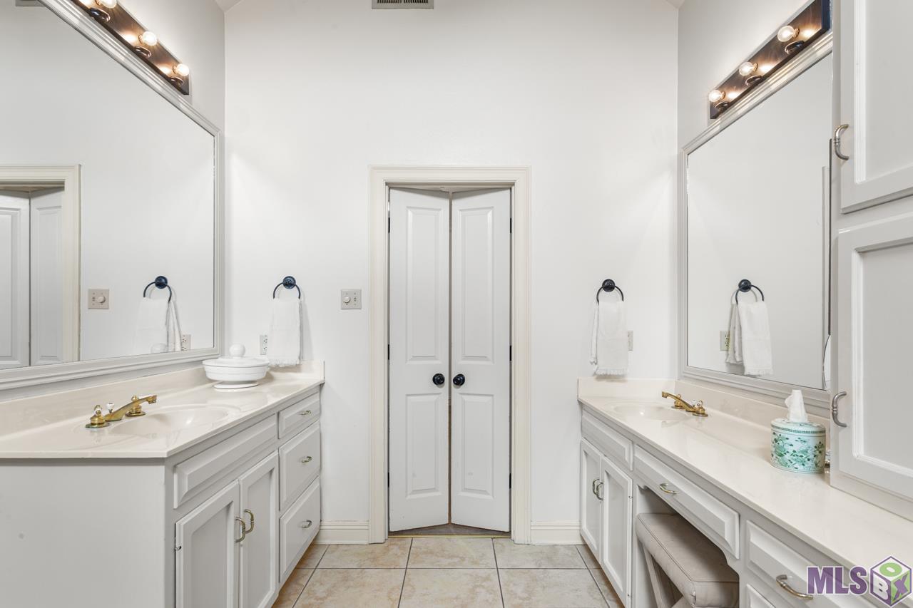 321 West Plantation Ridge Court Baton Rouge, LA 70810 - Photo 13 of 20