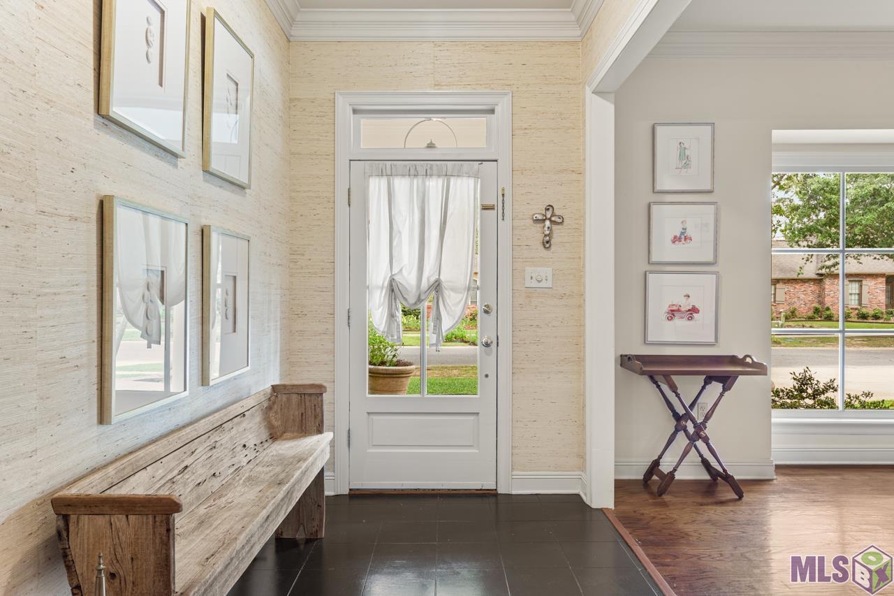 321 West Plantation Ridge Court Baton Rouge, LA 70810 - Photo 3 of 20