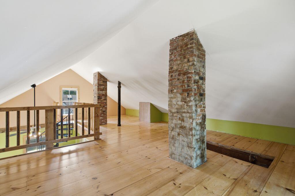29 Corliss Street Bath, ME 04530 - Photo 29 of 37 Loft