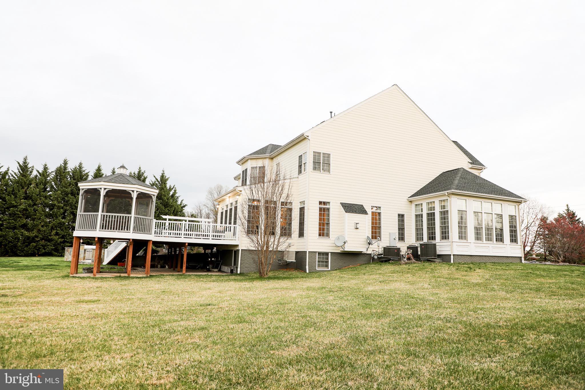 6013 Riggs Road Laytonsville, MD 20882 - Photo 6 of 94 Gallery Image 6