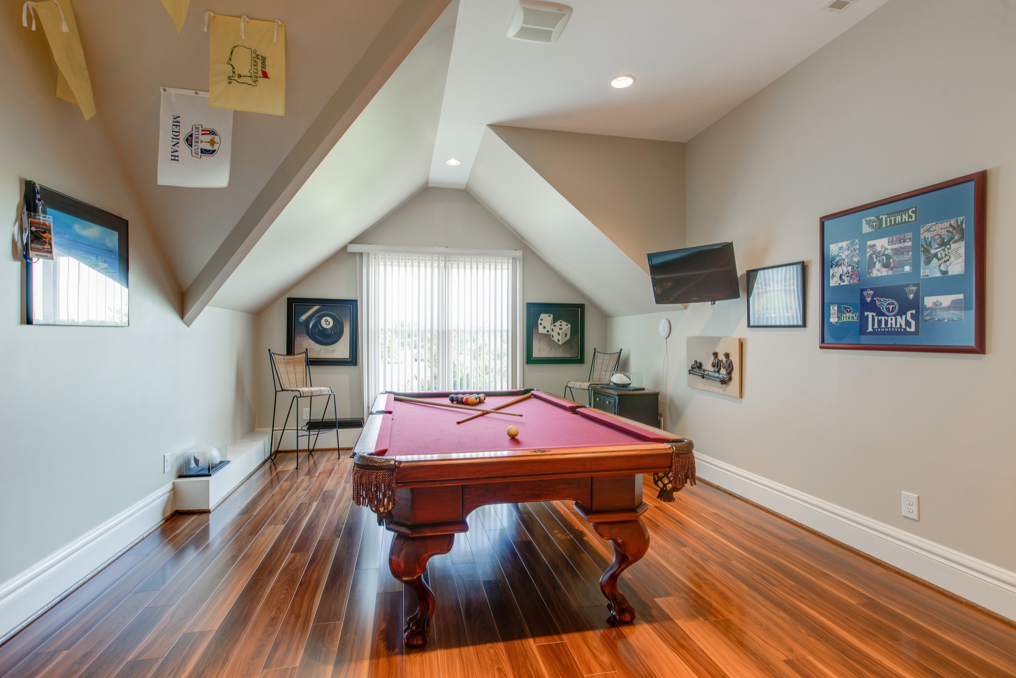 4200 Two Rivers Lane Franklin, TN 37069 - Photo 33 of 44 a view of a livingroom with furniture and wooden floor