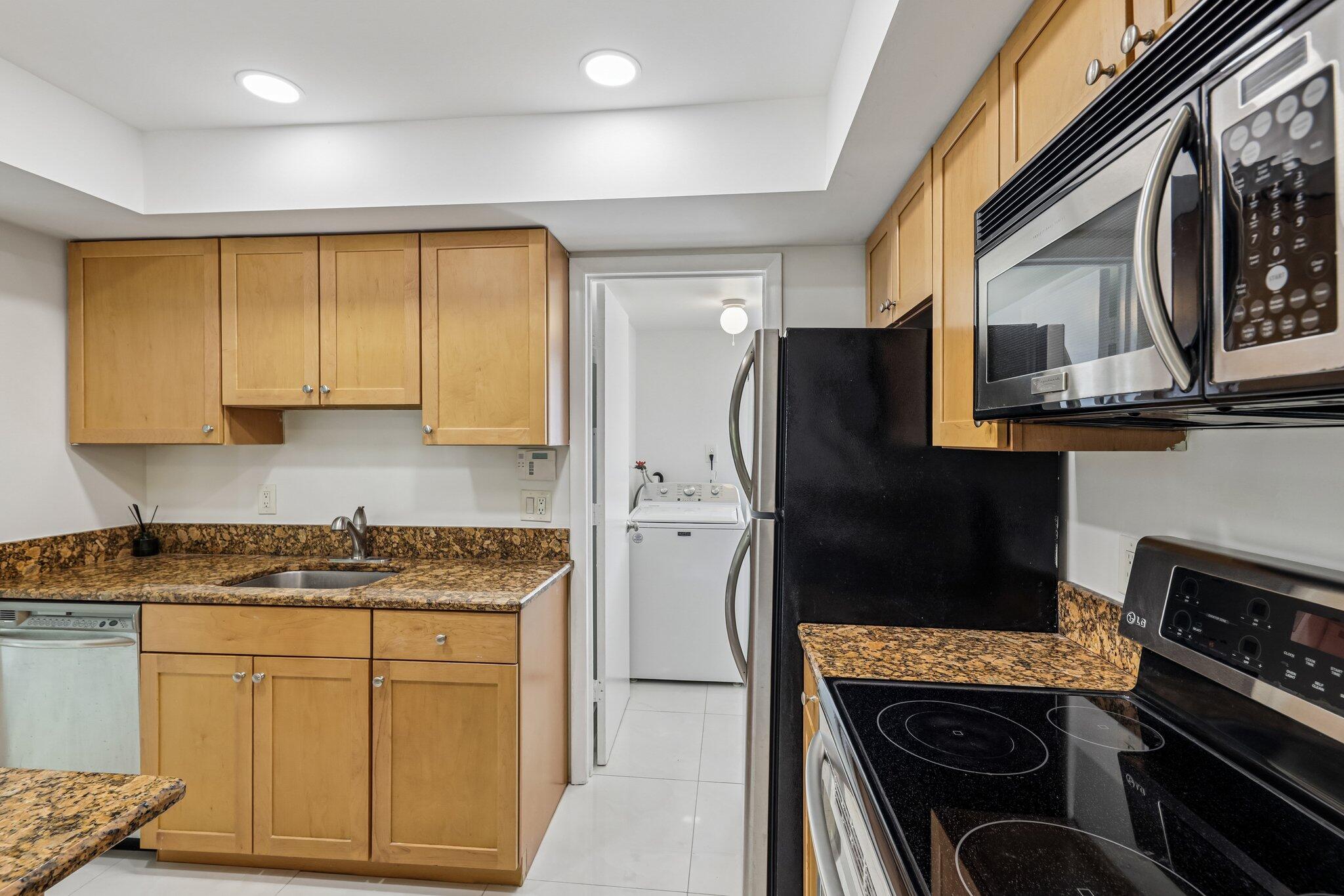 7200 Northwest 2nd Avenue, Unit 126 Boca Raton, FL 33487 - Photo 12 of 35 12-web-or-mls-NW 2nd Ave-S2906-012