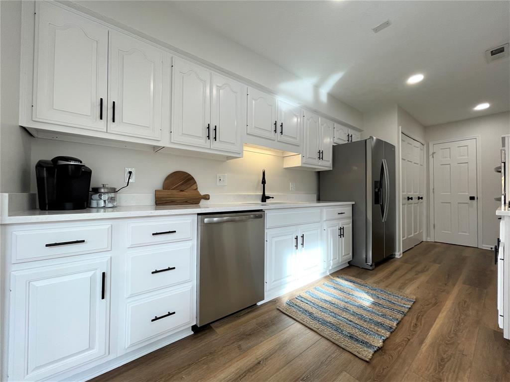 8955 Stonegate Road, Unit C Indianapolis, IN 46227 - Photo 8 of 23