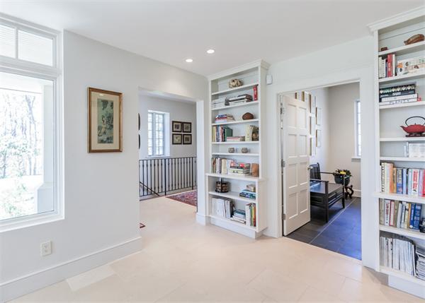 134 Crescent Road Longmeadow, MA 01106 - Photo 10 of 30 Gallery Image 10