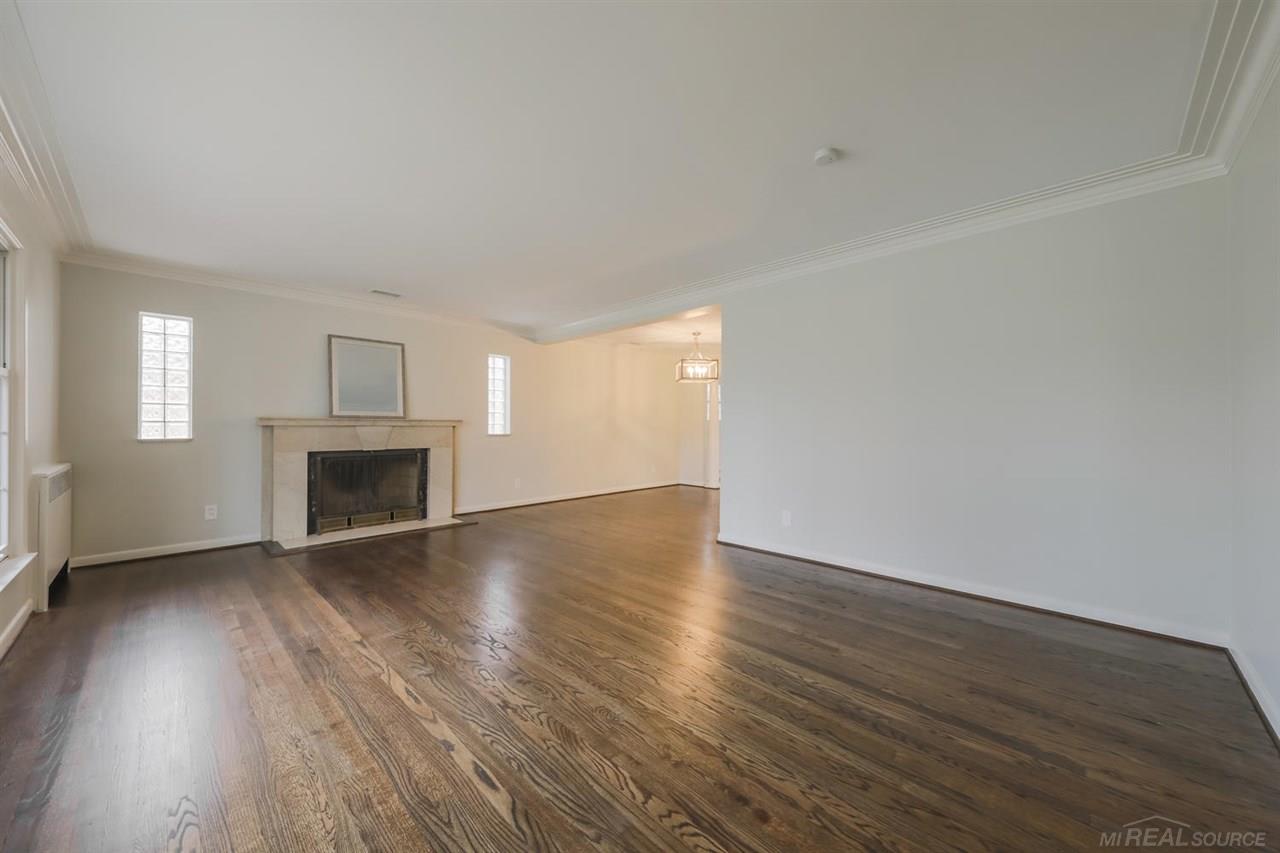 323 Lothrop Road Grosse Pointe Farms, MI 48236 - Photo 6 of 41
