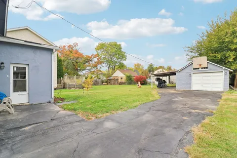 $289,100 | 796 Parkway Avenue, Elgin, IL 60120